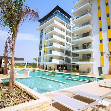 The Pavilion 1Bdr Luxury Apt Accra Exteriör bild