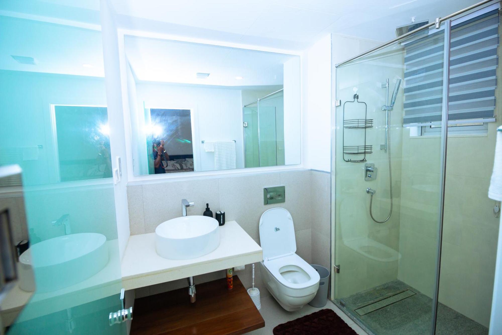 The Pavilion 1Bdr Luxury Apt Accra Exteriör bild