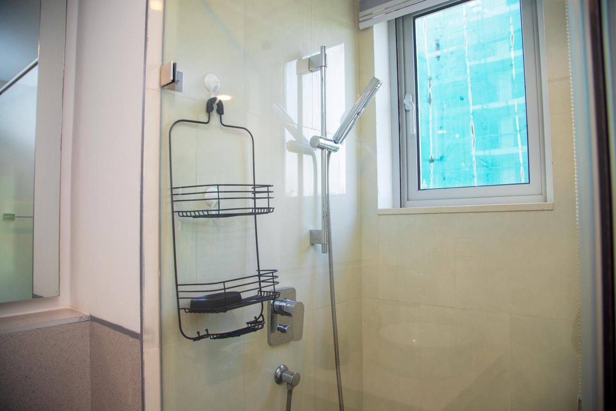 The Pavilion 1Bdr Luxury Apt Accra Exteriör bild